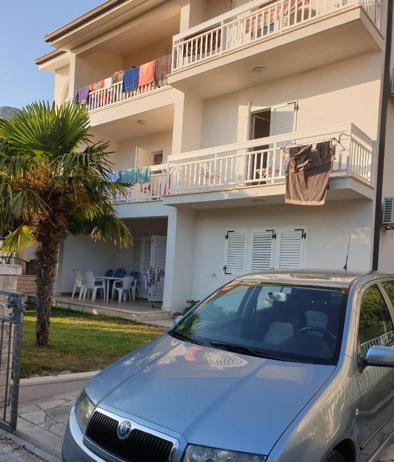 Mirta Daire Gradac  Dış mekan fotoğraf